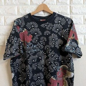 花旅楽団 SCRIPT 金魚 花柄 和柄 半袖Ｔシャツ