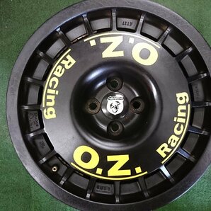 ★中古品★OZ RACING ラリーレーシング 15インチ 15×7Ｊ+27 PCD98-4H ハブ径58.1mm FIAT フィアット ABARTH ランチアデルタ等の画像3