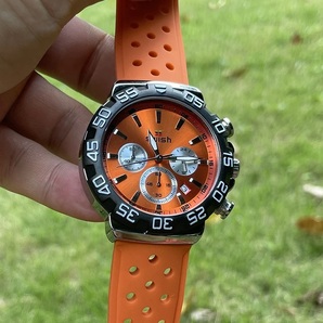 【オレンジ Orange】メンズ高品質腕時計 海外人気ブランド Swishwish クロノグラフ スポーツ 防水 クォーツ式 ラバーバンドの画像3