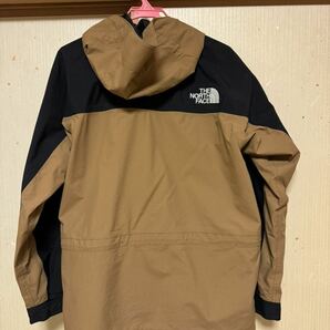 ノースフェイス THE NORTH FACE マウンテンライトジャケット ダウン 上着 バルトロ M GORE-TEXの画像2