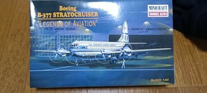 MINICRAFT MODEL KITS Boeing B-377 STRATOCRUISER 14445 新品長期保管品確認のため開封のみ　念のためジャンク扱いで