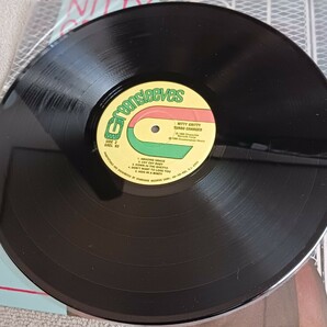 NITTY GRITTY『TURBO CHARGED』US盤輸入LPレコード / GREENSLEEVES / SHANACHIE / GREL 93 / PRINCE JAMMY / JAMMY'S / STEELIE & CLEVIE の画像6