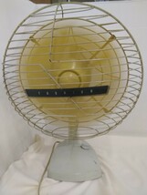 g_t Ｕ392 TOSHIBA A.CELECTRLC FAN(扇風機)★コレクション★アンティーク★電化製品★扇風機★昭和レトロ☆東芝_画像2