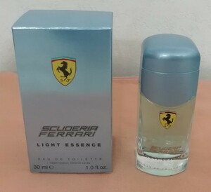 フェラーリ ライトエッセンス オードトワレ Ferrari LIGHT ESSENCE　30ml　香水◆No3589-1777