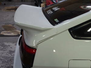 AE86 Levin Trueno 3 door for rear Wing white has painted 