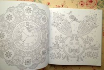 43325/フランス語 塗り絵 ぬり絵絵本 3冊セット 洋書絵本 不思議の国のアリス Coloring Book Inspired by Alice's Adventures Amily Shen_画像9