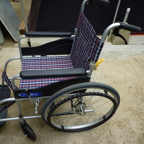 NEOシリーズ 自走介助兼用車椅子 NEO-1 動作品ですがジャンク扱い (直接引取り限定)の画像3