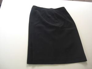  unused Michel Klein right side slit tight skirt black 40