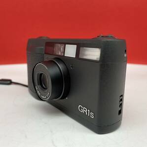 □ RICOH GR1s コンパクトフィルムカメラ GR LENS 28mm F2.8 ブラック 動作確認済 シャッター、フラッシュOK リコーの画像4