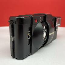 □ OLYMPUS XA2 コンパクトフィルムカメラ D.ZUIKO 35mm F3.5 Electronic Flash A11 ストロボ シャッター、フラッシュOK オリンパス_画像2