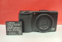 ■ RICOH GR Digital II LENS 6.0mm F1.9 コンパクトデジタルカメラ 動作確認済 現状品 バッテリー リコー_画像1