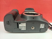 ■ Canon EOS 7D デジタル一眼レフカメラ ボディ動作確認済 シャッター、フラッシュOK バッテリー 付属品 キャノン_画像6