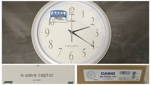 未使用品 CASIO カシオ 電波掛時計 掛け時計 IQ-1010J　ホワイト 直径26cm 390