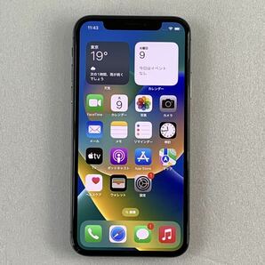 ★動作確認済み SIMフリー Apple iPhone X 64GB MQAX2J/A スペースグレイ 利用判定○ 初期化済み 本体のみ 小傷あり 中古品 管理J891の画像2