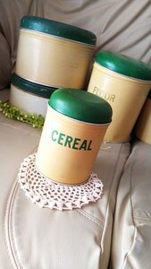 母の日 レア イギリス アンティーク CEREAL シリアル 缶 Worcester Ware ウスター ウェア 刻印有 キャニスター 缶 台所 喫茶 カフェ 調理器