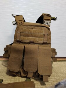 TMC AVS プレートキャリア レプリカ コヨーテブラウン MARSOC レイダース