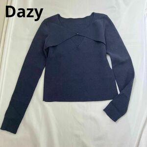 Dazy トップス　ネイビー　XL 胸元デザイン　ストレッチ　SHEIN