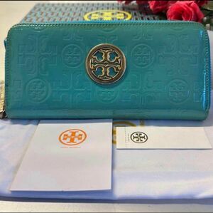 新品同様！　トリーバーチ　TORYBURCH 財布 長財布 ラウンドファスナー