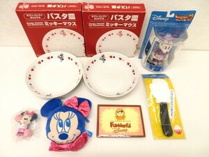 [D026] 未使用 ディズニー ミッキーマウス ミニーマウス グッズ 計7点 パスケース リール付き パスタ皿2点 しゃもじ ピンバッジ等