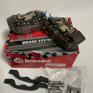 【美品】Brembo（ブレンボ）HPK P4 30/34 CNC アルミ削出し ラジアル 2ピースキャリパー (ペア) ヤマハ 07-14 YZF-R1の画像1