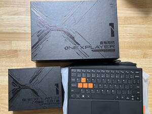 OneXPlayer X1 3in1 PC memory 32GB SSD 1TB + controller + keyboard + case / Ultra 7 155H