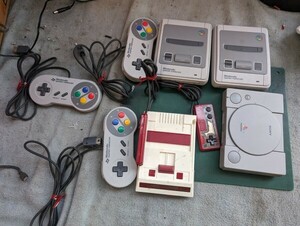 ミニファミコン　スーパーファミコン　プレステ 4台　本体のみ