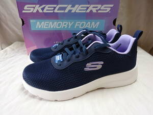 SKECHERS