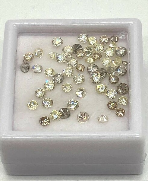 【IT86PK4J7NFM】メレダイヤモンド 合計2.65ct イエローダイヤ ブラウンダイヤ 天然ダイヤモンド