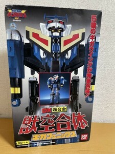 【中古品】DX超合金 獣空合体 ギガフェニックス「星獣戦隊 ギンガマン」　GD-14　バンダイ