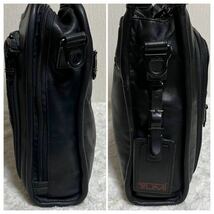 【極美品】TUMI トゥミ ビジネスバッグ ブリーフケース 2way ショルダーバッグ　メンズ　通勤　オールレザー　A4 96110D2 ALPHA2 ブラック_画像4