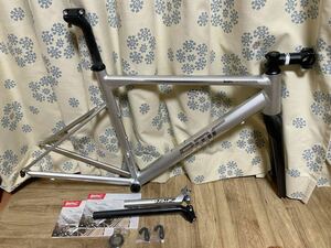 BMC team machine ALR01 フレームセット　ロードバイク サイズ51 アルミ　カーボン