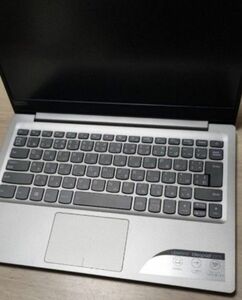 Lenovo ideapad 320S-131KB COREi3 ジャンク　