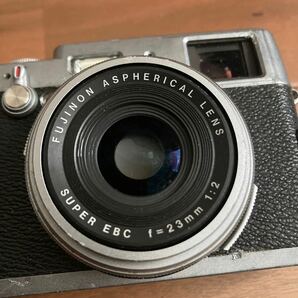 富士フイルム FUJIFILM フジフィルム シルバー デジタルカメラ コンパクトデジタルカメラ X100の画像7