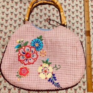 アナスイ　浴衣 刺繍　ロゴチャームつき ハンドバッグ 花柄 バンブー