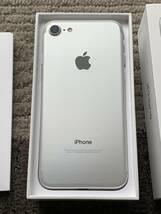 【美品、バッテリー87%】iPhone7 128GB Silver アイフォン7 128GB シルバー【箱付】_画像8