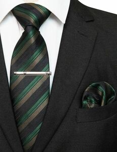 メンズイージーケア洗えるネクタイストライプ　ビジネス向け　褐色と緑色と黒色のストライプ模様