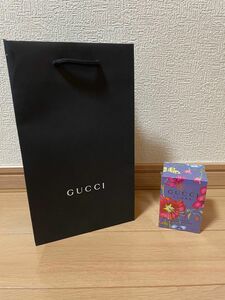 GUCCI フローラ　ゴージャスガーデニア　ラベンダー　オードトワレ