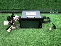 ☆カーナビ　ストラーダ　CN-R300WD　7インチワイド　メモリーナビ　動作確認済み　送料サイズ【S】_画像1