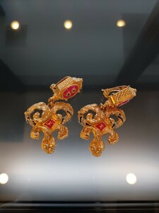 1円 1スタ Christian Lacroix クリスチャンラクロワ イヤリング ピアス ヴィンテージ ゴールド アクセサリー クリップ式 ビジュー シャネル