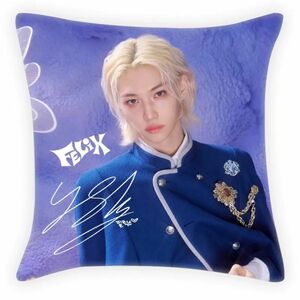 ストレイキッズ　StrayKids フィリックス　クッションカバー45x45