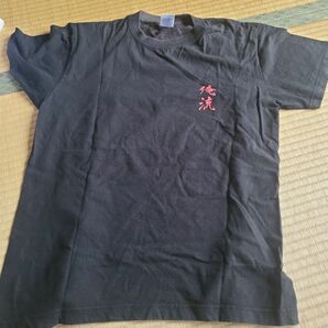 Tシャツ