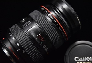 【動作品・光学きれい】Canon EF 24-70mm f/2.8 L USM キャノン【おまけつき】