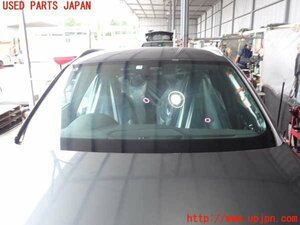 2UPJ-10501195] Audi *Q5(8RCNCF)(8R серия ) переднее стекло (43R-00168) б/у 