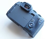 □■キャノン（Canon） EOS RP ３月購入５年保証 おまけ２点付 新品同様品！！_画像3