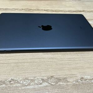 美品 Apple iPad (第7世代) Wi-Fiモデル 32GB MW742J/A スペースグレイ の画像5