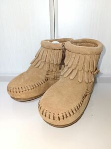 12/20最終値下げ！未使用 極美品 ミネトンカ MINNETONKA モカシンブーツ サイドジップ フリンジ レザー キッズ 11.5cm US4.