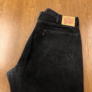 【FD114】Levi's 505 W46 L32 大きいサイズ ビッグサイズ カラーパンツ ブラック 黒色 メンズブランド古着 リーバイス505 送料無料