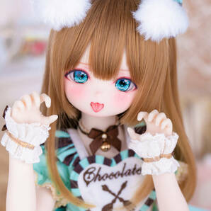 M&W ★DDH-22(セミホワイト肌)カスタムヘッド+レジンアイ2種+舌パーツ2種★※ソフビ難ありの画像5