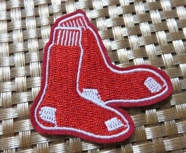 小型(S)赤靴下◆新品RedSoxレッドソックス野球ベースボール刺繍ワッペン◎アメリカUSスポーツ メジャーリーグ◆激渋■洋服・衣類・衣服DIY