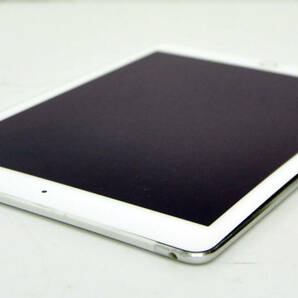 Apple iPad Air 2 Wi-Fi + Cellular 16GB シルバーの画像3